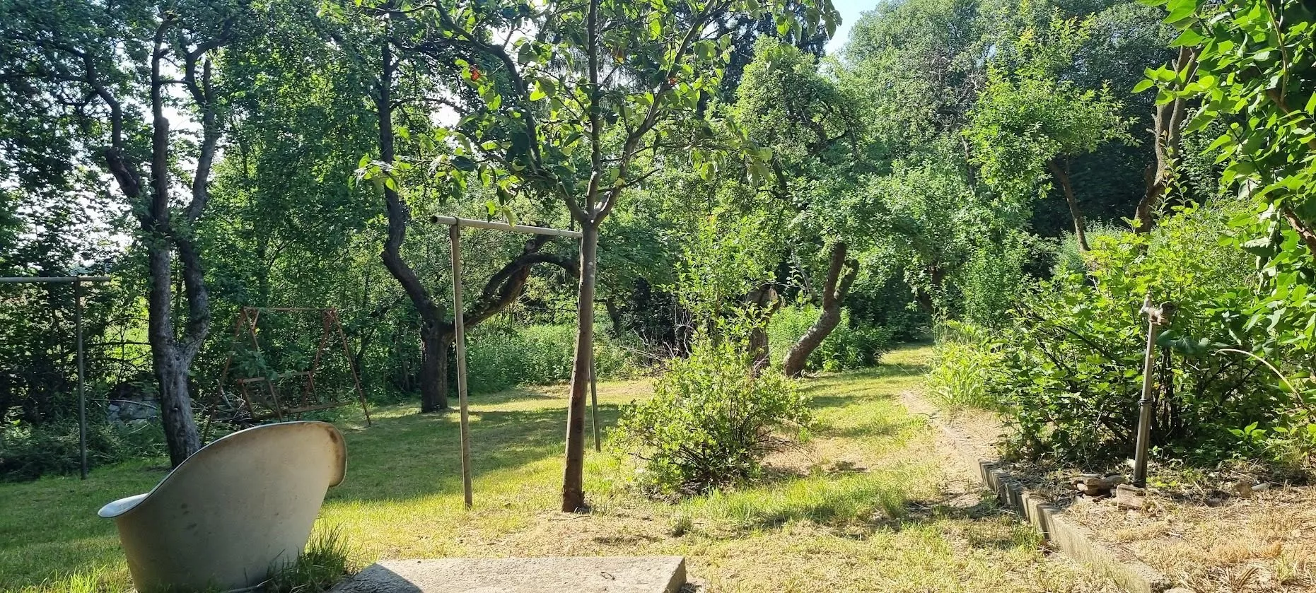 Immobilienangebot - Neuruppin - Alle - Streuobstwiese in Randlage mit stylischem Haus --- RESERVIERT