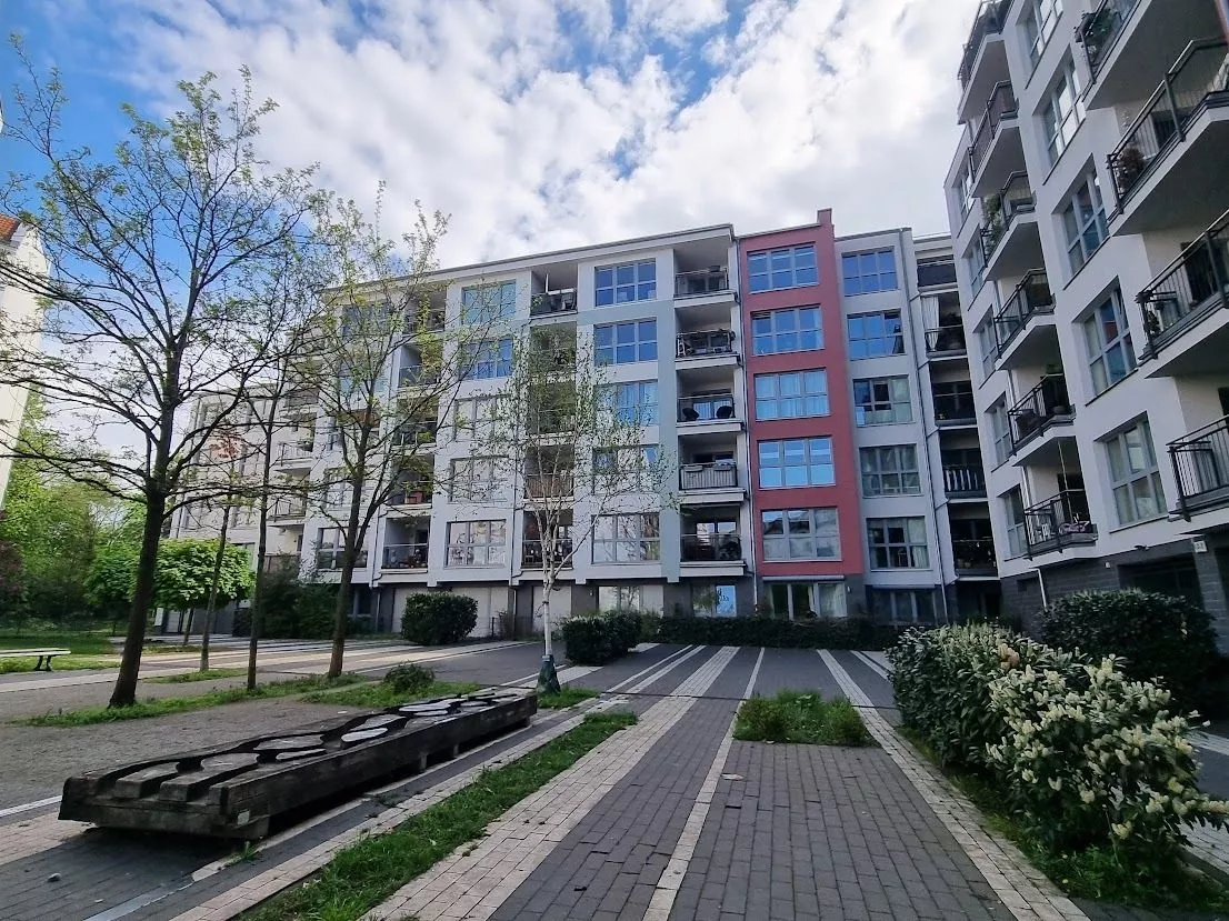 Immobilienangebot - Berlin - Alle - Sonniges Apartment in TOP Lage - Fried`hain