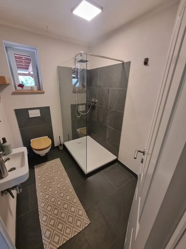 Immobilienangebot - Putlitz - Alle - Frühlingsidylle zwischen HH & Berlin – Bauernhaus, Scheune, Teich, Streuobstwiese