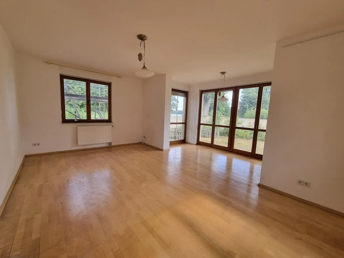 Immobilienangebot - Neuruppin - Alle - Natur pur  und voller Möglichkeiten: Haus zwischen zwei Seen, Wintergarten u. Scheune zum Entwickeln