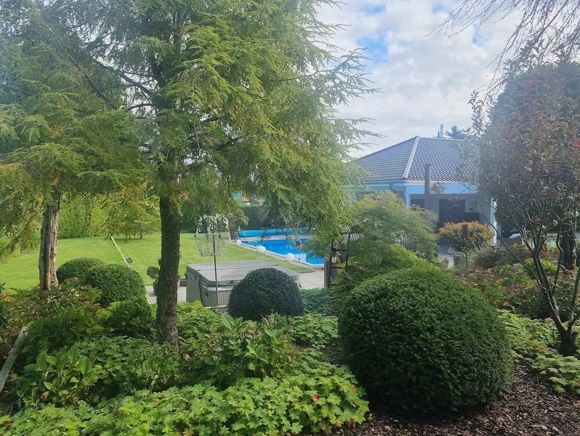 Immobilienangebot - Neuruppin - Alle - Zwei Häuser – ein Konzept: Leben, Arbeiten und Generationenwohnen mit Stil