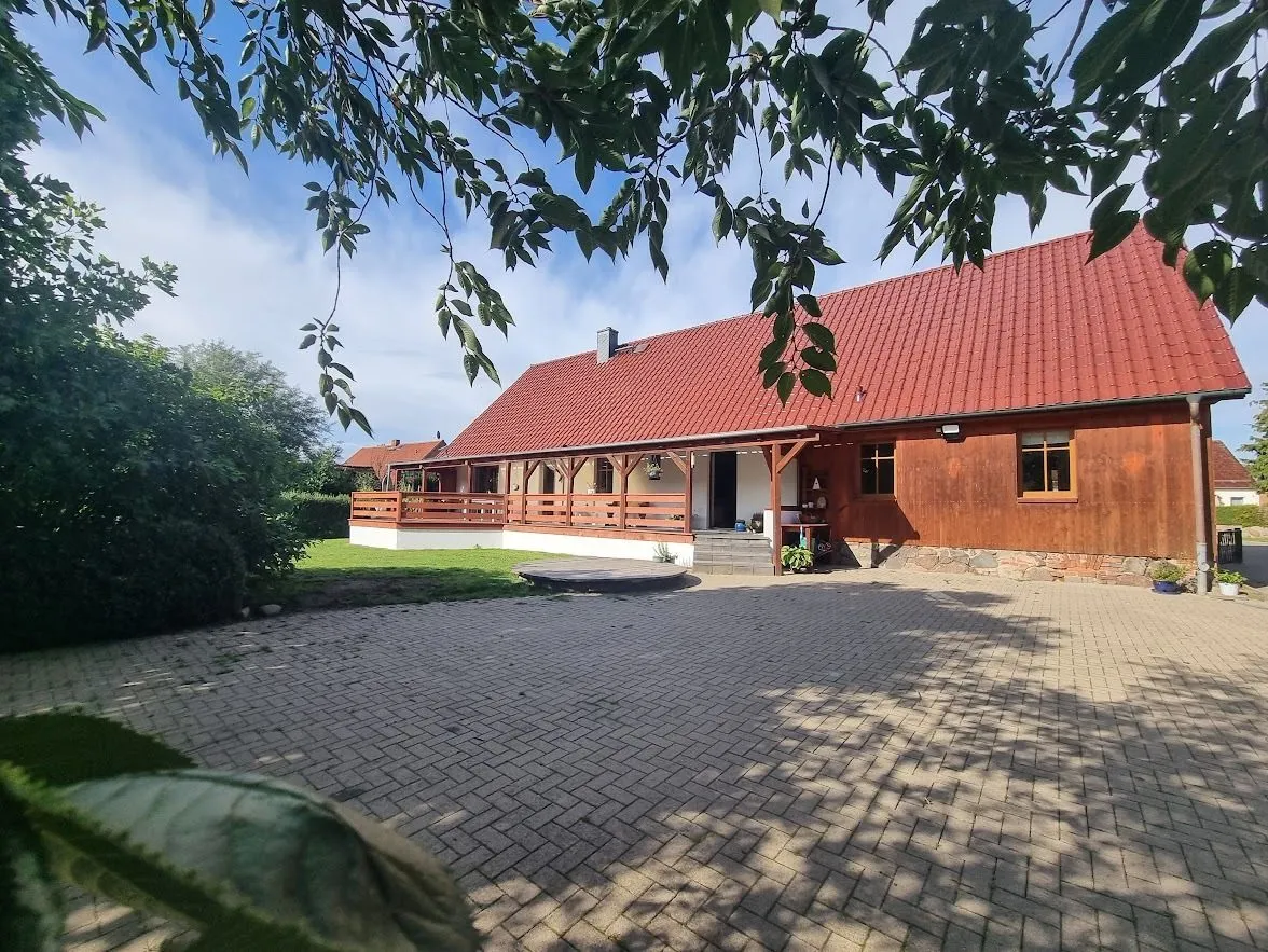 Immobilienangebot - Putlitz - Alle - Frühlingsidylle zwischen HH & Berlin – Bauernhaus, Scheune, Teich, Streuobstwiese