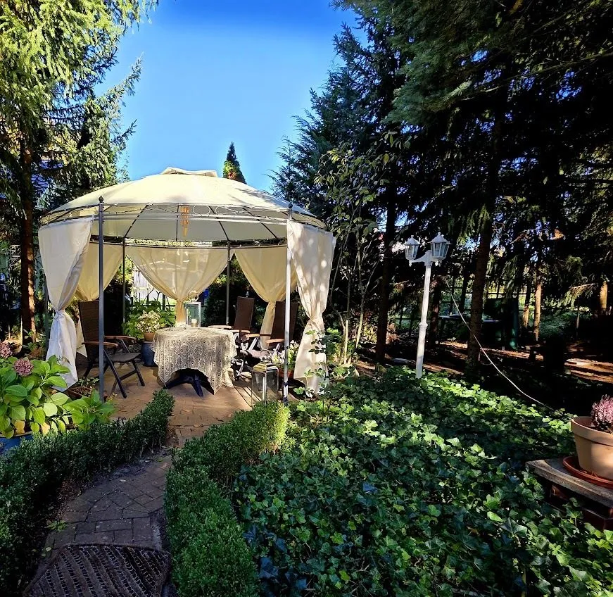 Immobilienangebot - Alt Ruppin - Alle - Idyllisches Waldanwesen - solide saniert - mit Baureserve