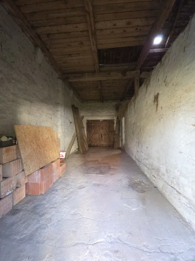 Immobilienangebot - Neuruppin - Alle - Natur pur  und voller Möglichkeiten: Haus zwischen zwei Seen, Wintergarten u. Scheune zum Entwickeln