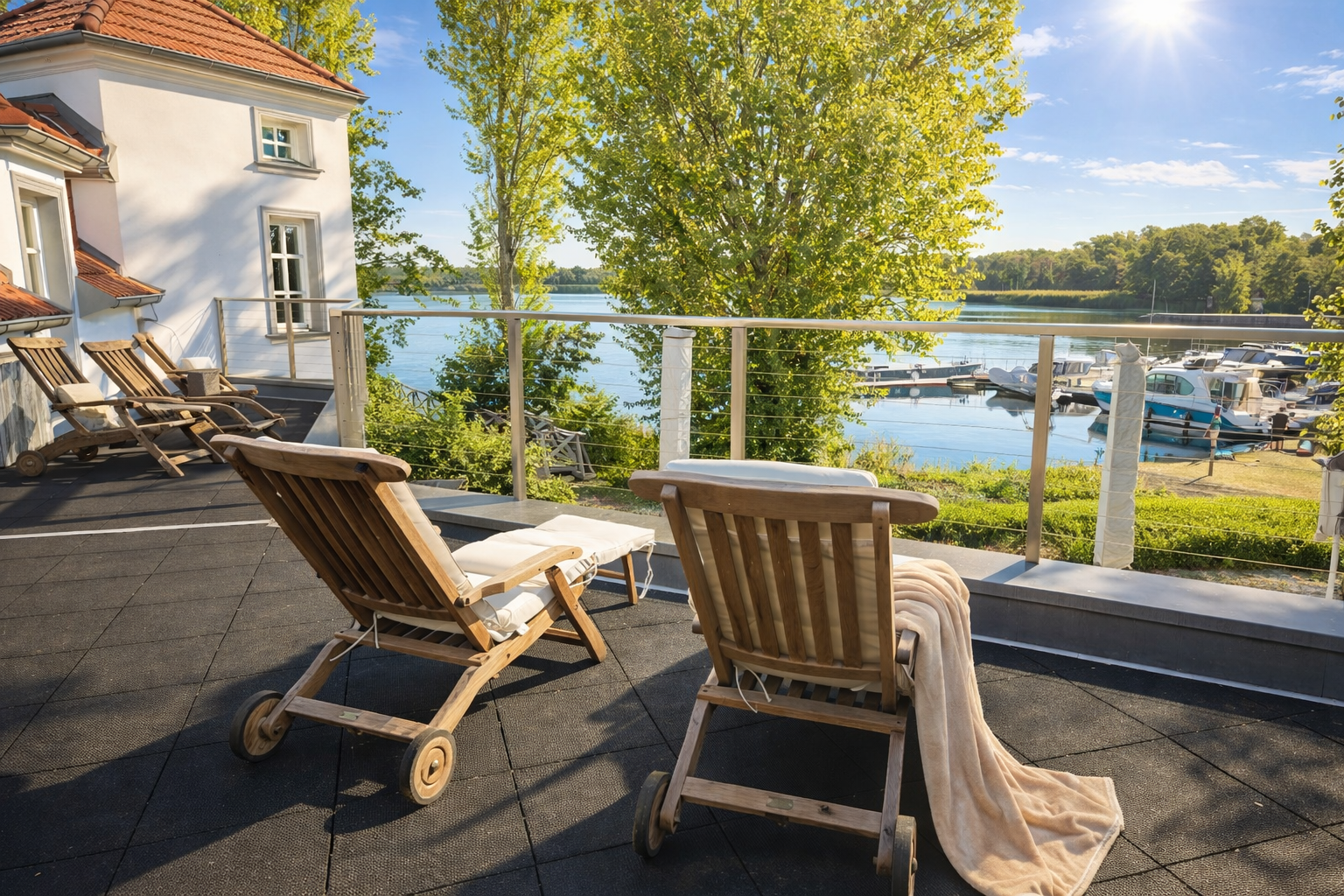 Immobilienangebot - Wustrau - Alle - Private Seeresidenz am Ruppiner See – Raum für Familie, Freunde und besondere Momente