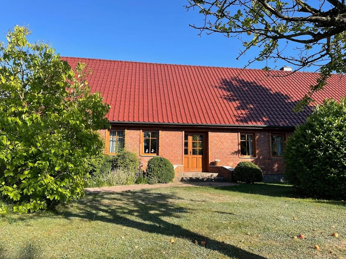 Immobilienangebot - Putlitz - Alle - Frühlingsidylle zwischen HH & Berlin – Bauernhaus, Scheune, Teich, Streuobstwiese