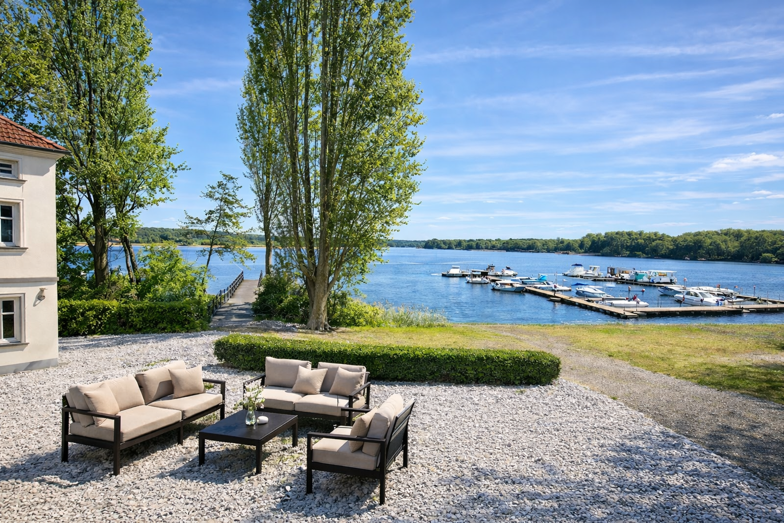 Immobilienangebot - Wustrau - Alle - LOCATION direkt am Ruppiner See - 1A Lage